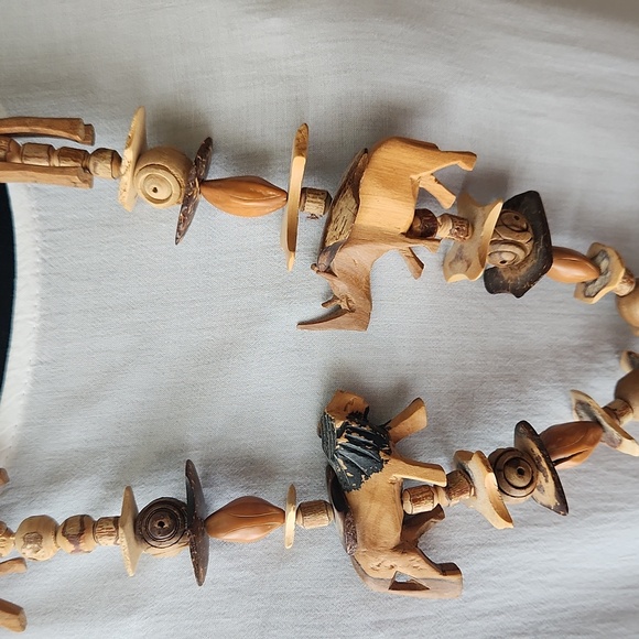 WOODEN ANIMAL Necklace Vintage - Picture 3 of 7